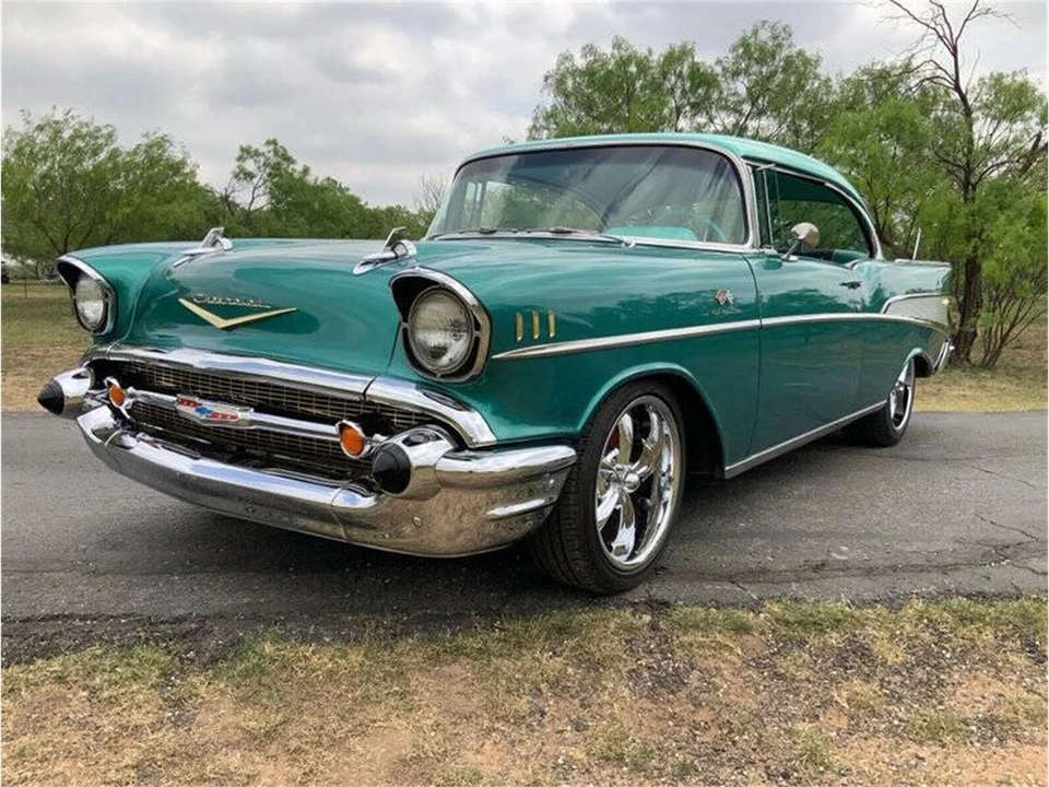 1957 Chevrolet Tri-Five Bel Air 2-Door Hardtop & Coupe - Image 13 of 31