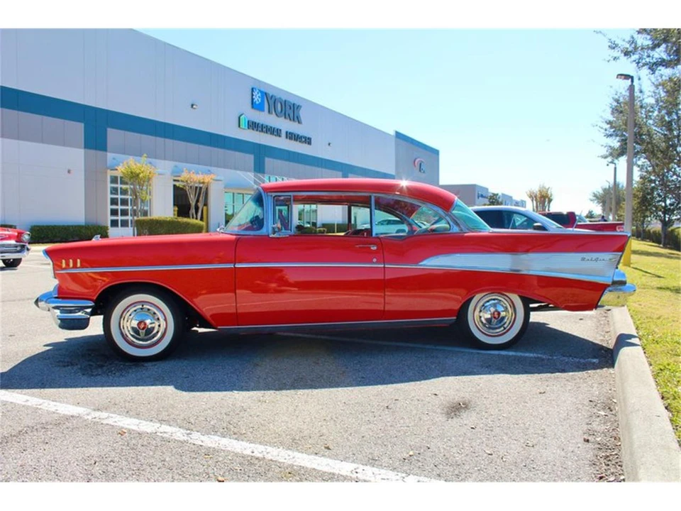 1957 Chevrolet Tri-Five Bel Air 2-Door Hardtop & Coupe - Image 10 of 31
