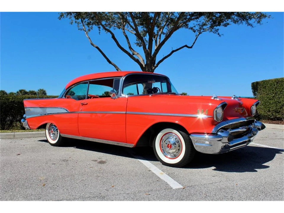 1957 Chevrolet Tri-Five Bel Air 2-Door Hardtop & Coupe - Image 4 of 31