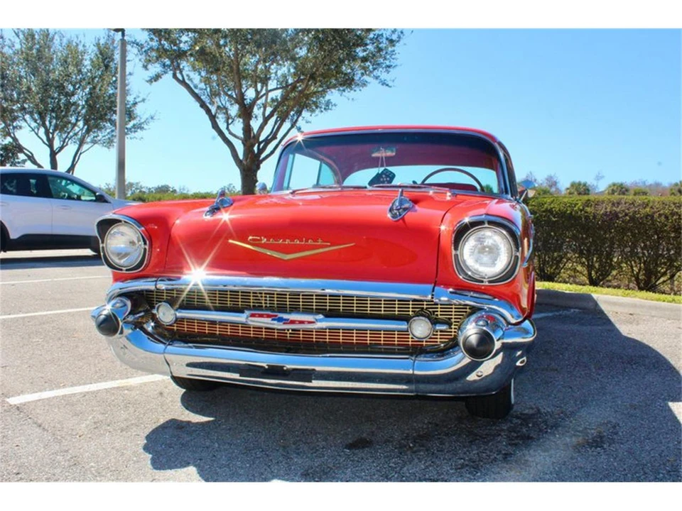 1957 Chevrolet Tri-Five Bel Air 2-Door Hardtop & Coupe - Image 7 of 31