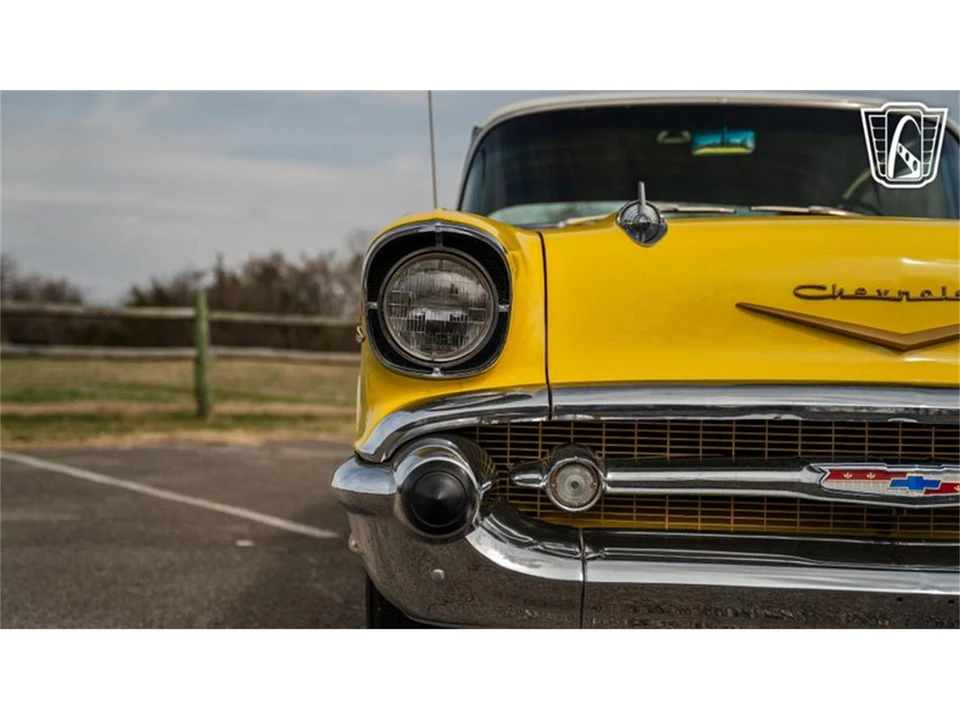 1957 Chevrolet Tri-Five Bel Air 2-Door Hardtop & Coupe - Image 26 of 31