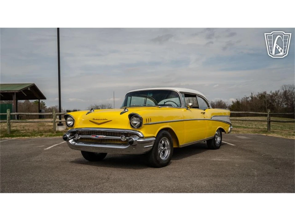 1957 Chevrolet Tri-Five Bel Air 2-Door Hardtop & Coupe - Image 6 of 31
