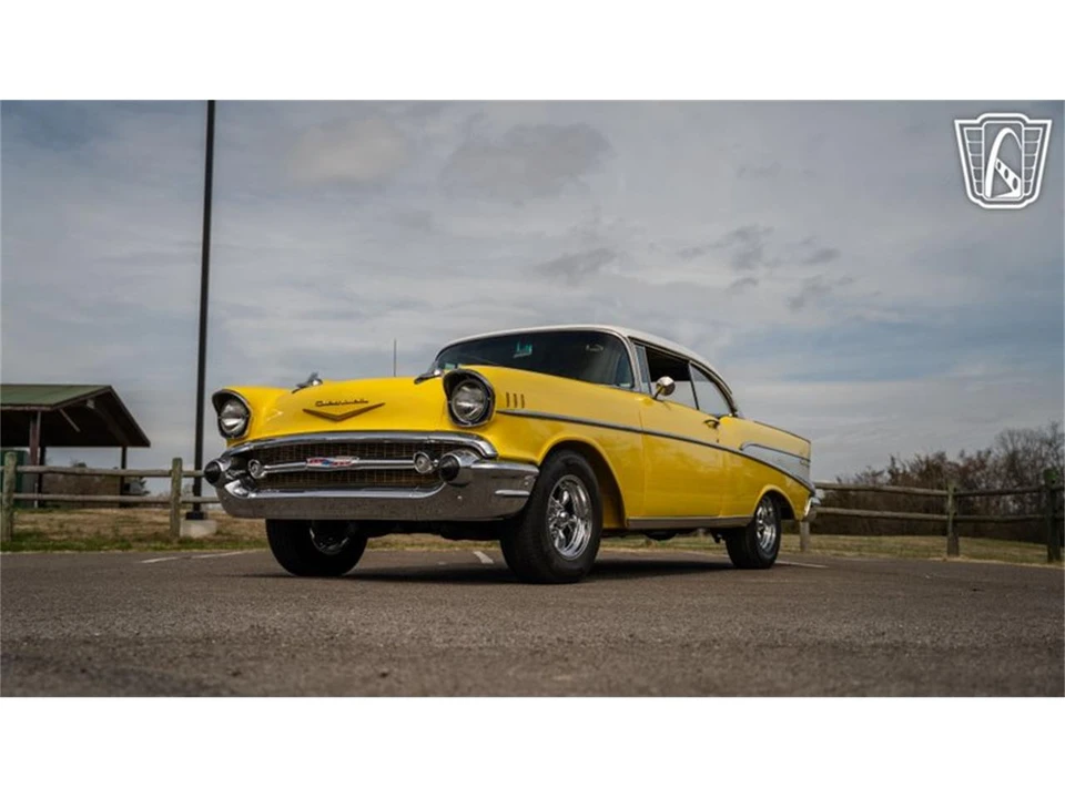 1957 Chevrolet Tri-Five Bel Air 2-Door Hardtop & Coupe - Image 7 of 31