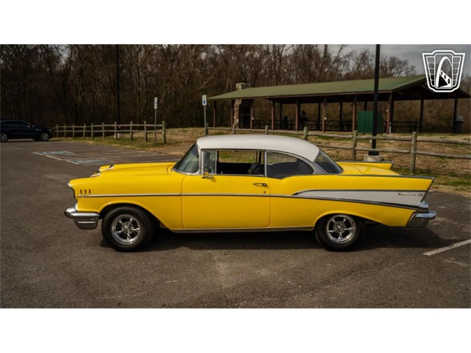1957 Chevrolet Tri-Five Bel Air 2-Door Hardtop & Coupe - Image 8 of 31