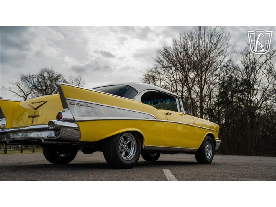 1957 Chevrolet Tri-Five Bel Air 2-Door Hardtop & Coupe - Image 19 of 31