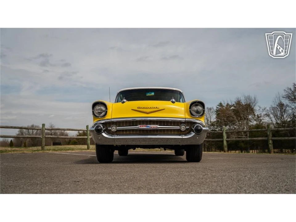 1957 Chevrolet Tri-Five Bel Air 2-Door Hardtop & Coupe - Image 4 of 31