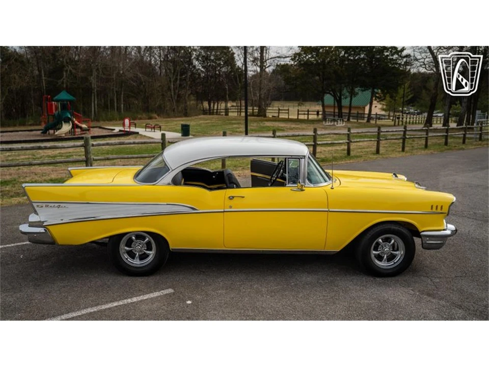1957 Chevrolet Tri-Five Bel Air 2-Door Hardtop & Coupe - Image 20 of 31