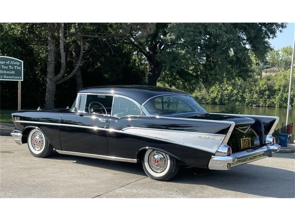 1957 Chevrolet Tri-Five Bel Air 2-Door Hardtop & Coupe - Image 8 of 31