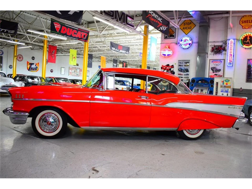 1957 Chevrolet Tri-Five Bel Air 2-Door Hardtop & Coupe - Image 17 of 31