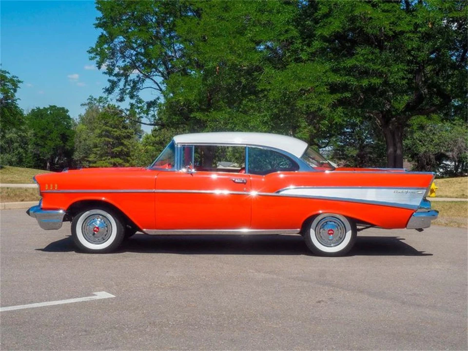1957 Chevrolet Tri-Five Bel Air 2-Door Hardtop & Coupe - Image 10 of 31