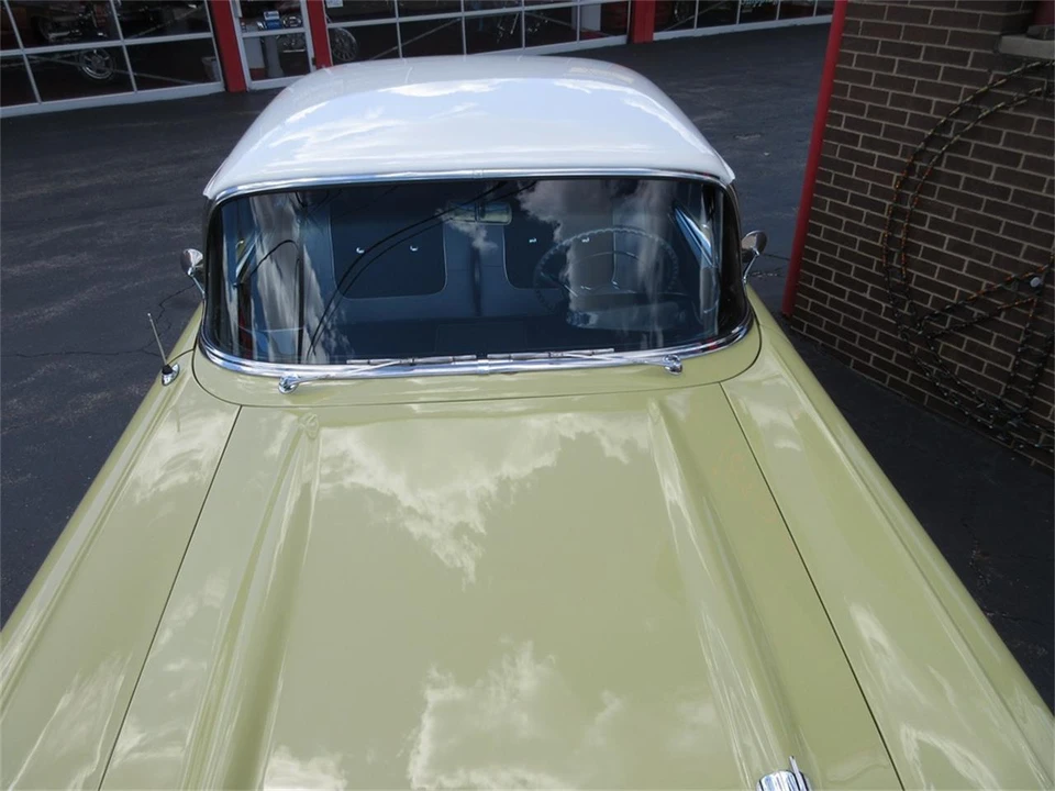 1957 Chevrolet Tri-Five Bel Air 2-Door Hardtop & Coupe - Image 4 of 31