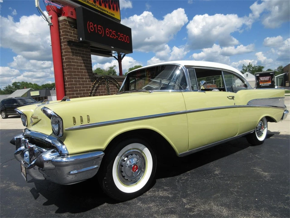 1957 Chevrolet Tri-Five Bel Air 2-Door Hardtop & Coupe - Image 21 of 31