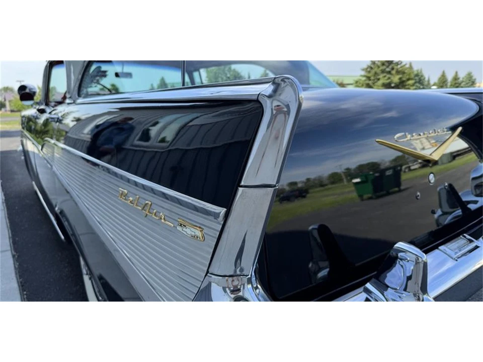 1957 Chevrolet Bel Air - Image 16 of 31