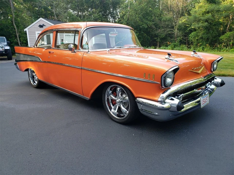 1957 Chevrolet Tri-Five Bel Air 2-Door Hardtop & Coupe - Image 4 of 31
