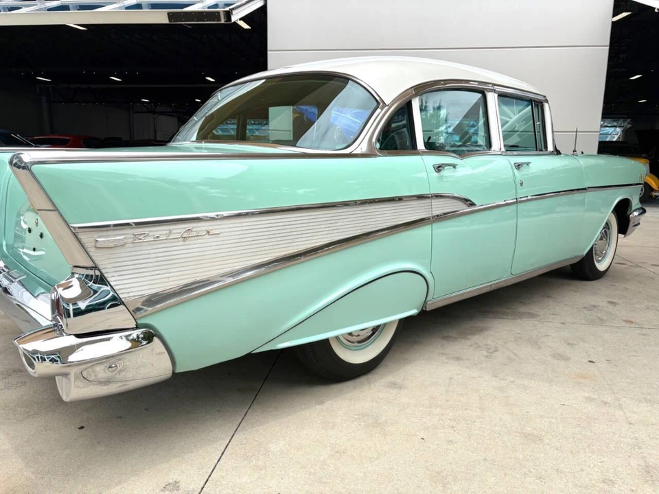 1957 Chevrolet Tri-Five Bel Air 2-Door Hardtop & Coupe - Image 16 of 31