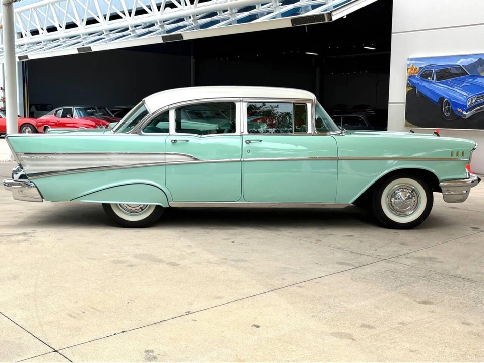 1957 Chevrolet Tri-Five Bel Air 2-Door Hardtop & Coupe - Image 5 of 31