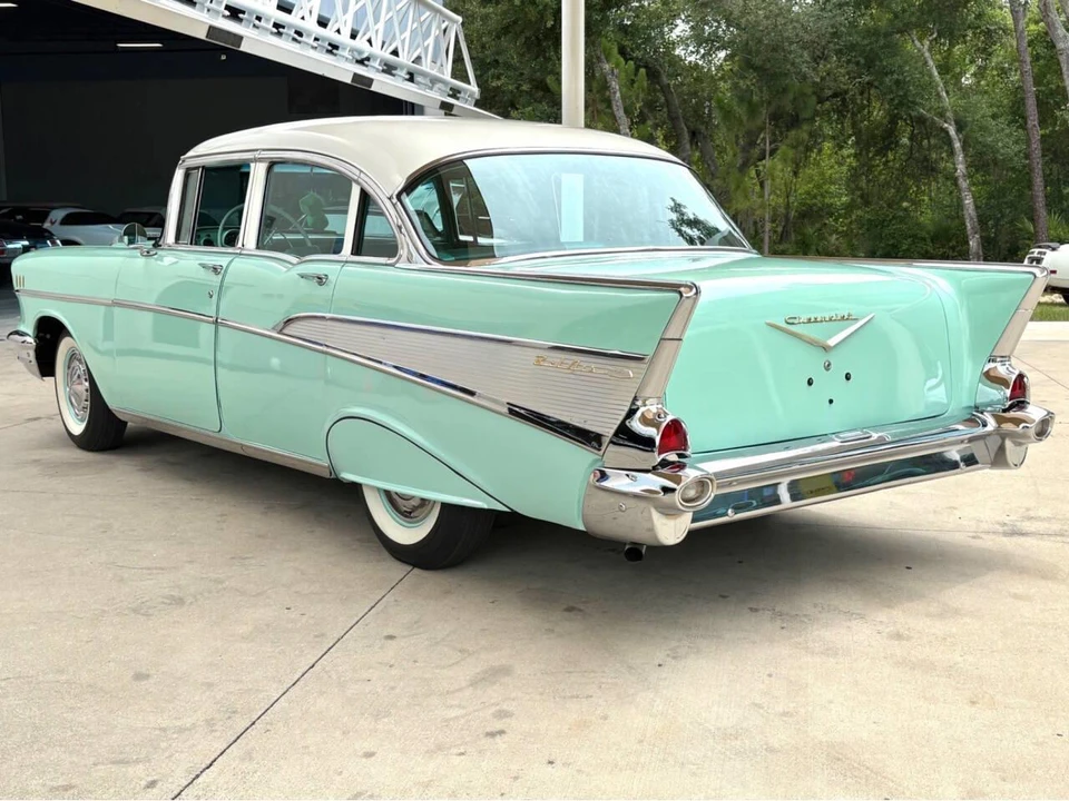 1957 Chevrolet Tri-Five Bel Air 2-Door Hardtop & Coupe - Image 9 of 31