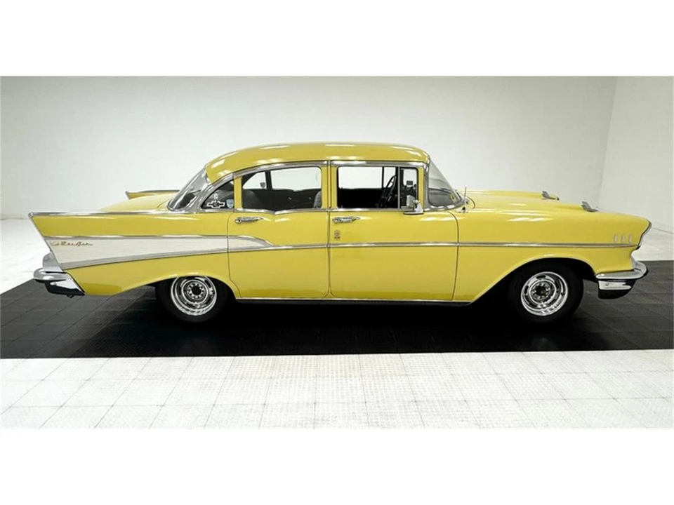 1957 Chevrolet Tri-Five Bel Air 2-Door Hardtop & Coupe - Image 6 of 31