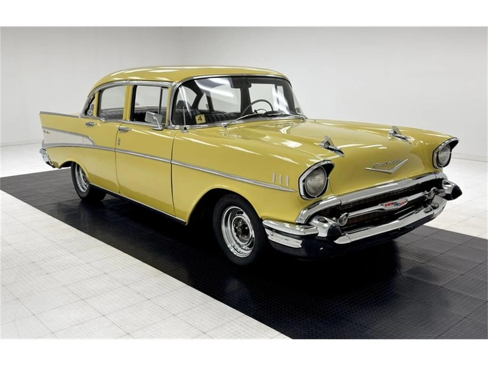1957 Chevrolet Tri-Five Bel Air 2-Door Hardtop & Coupe - Image 7 of 31