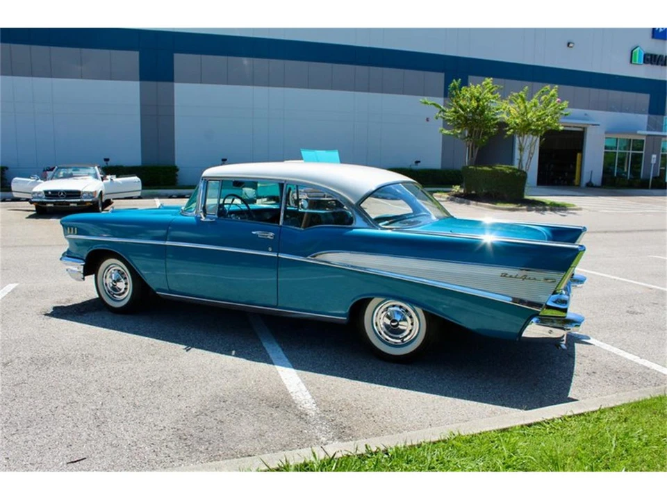 1957 Chevrolet Tri-Five Bel Air 2-Door Hardtop & Coupe - Image 25 of 31