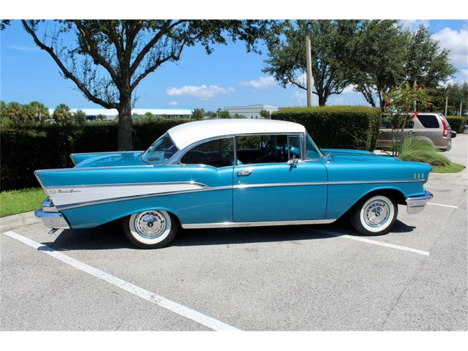 1957 Chevrolet Tri-Five Bel Air 2-Door Hardtop & Coupe - Image 16 of 31