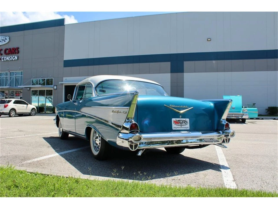 1957 Chevrolet Tri-Five Bel Air 2-Door Hardtop & Coupe - Image 11 of 31