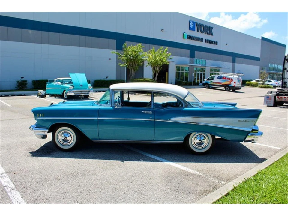 1957 Chevrolet Tri-Five Bel Air 2-Door Hardtop & Coupe - Image 24 of 31