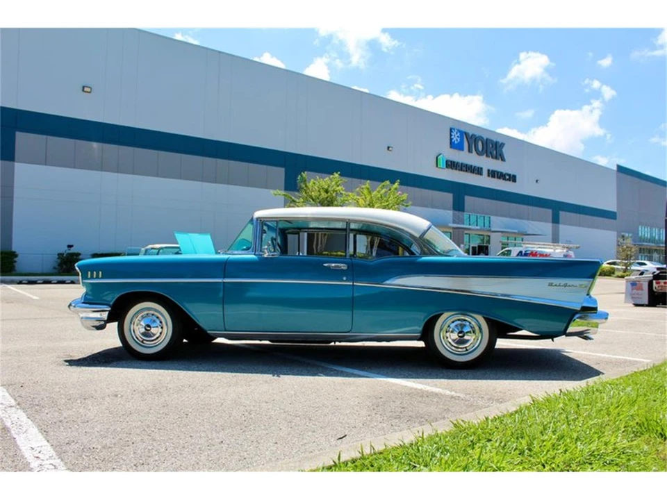 1957 Chevrolet Tri-Five Bel Air 2-Door Hardtop & Coupe - Image 9 of 31