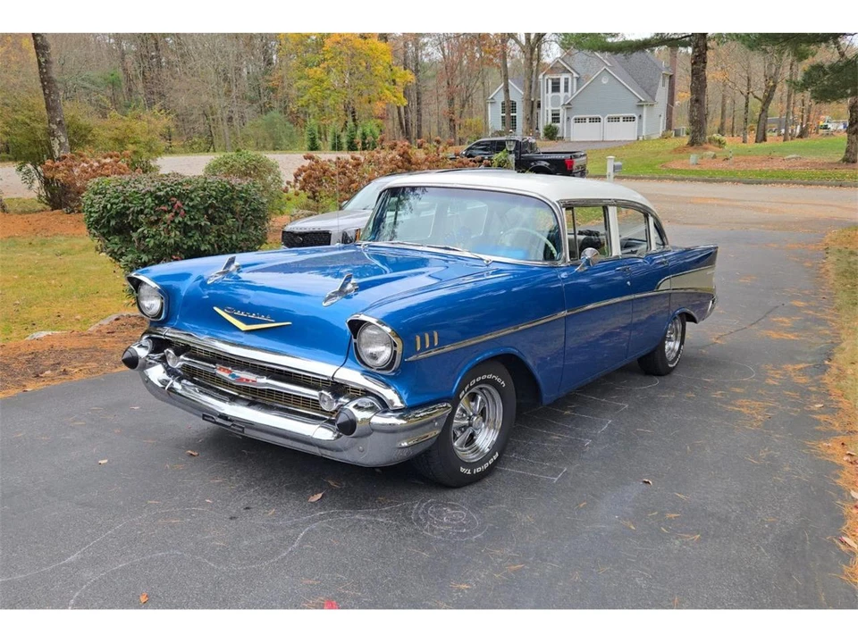 1957 Chevrolet Tri-Five Bel Air 2-Door Hardtop & Coupe - Image 5 of 31