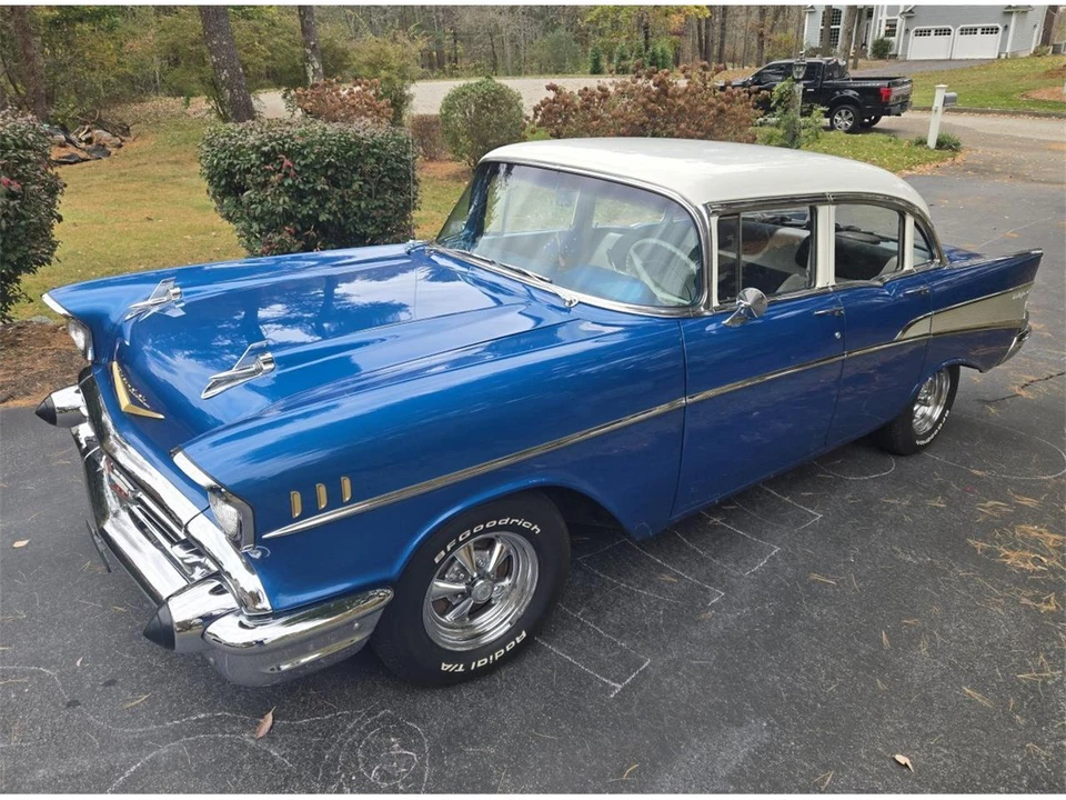 1957 Chevrolet Tri-Five Bel Air 2-Door Hardtop & Coupe - Image 6 of 31