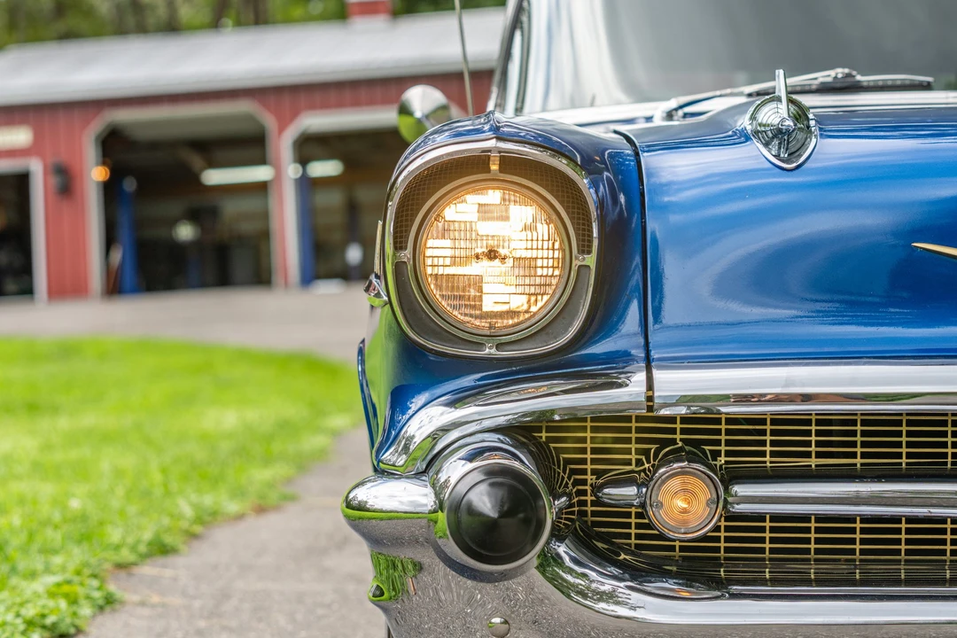 1957 Chevrolet Tri-Five Bel Air Sedan & Wagon - Image 11 of 31