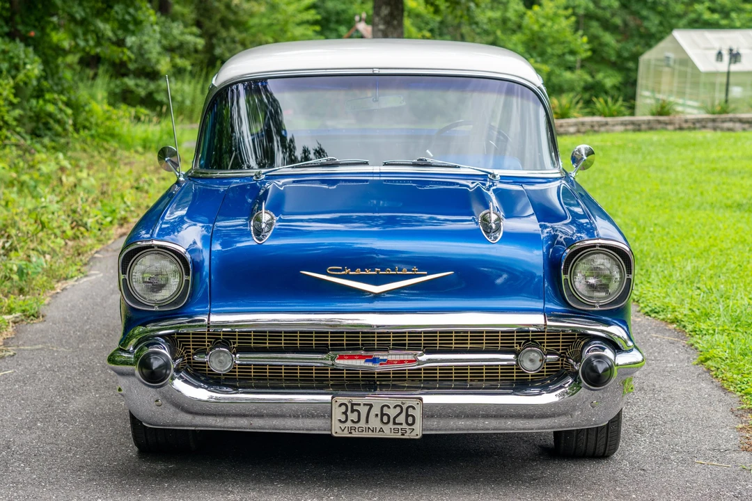 1957 Chevrolet Tri-Five Bel Air Sedan & Wagon - Image 9 of 31