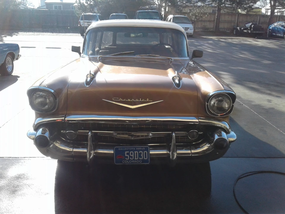 1957 Chevrolet Tri-Five Bel Air Sedan & Wagon - Image 10 of 31