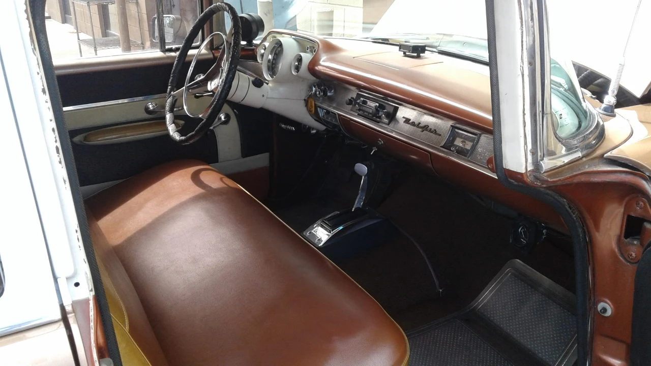 1957 Chevrolet Tri-Five Bel Air Sedan & Wagon - Image 25 of 31