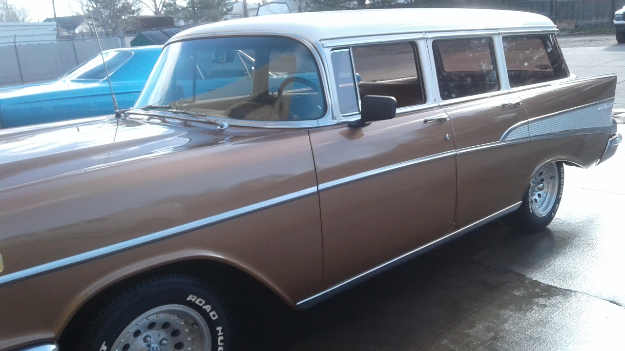 1957 Chevrolet Tri-Five Bel Air Sedan & Wagon - Image 9 of 31