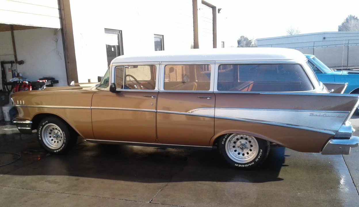 1957 Chevrolet Tri-Five Bel Air Sedan & Wagon - Image 7 of 31