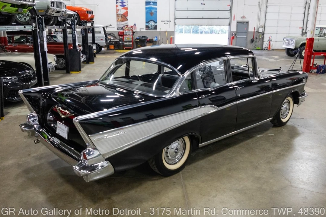 1957 Chevrolet Bel Air - Image 7 of 31