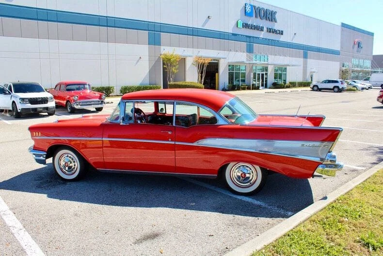1957 Chevrolet Tri-Five Bel Air 2-Door Hardtop & Coupe - Image 27 of 31