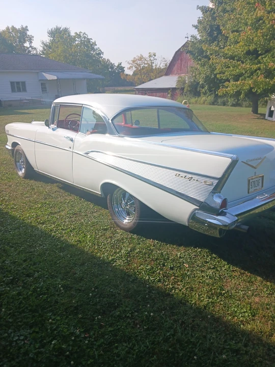 1957 Chevrolet Tri-Five Bel Air 2-Door Hardtop & Coupe - Image 5 of 18