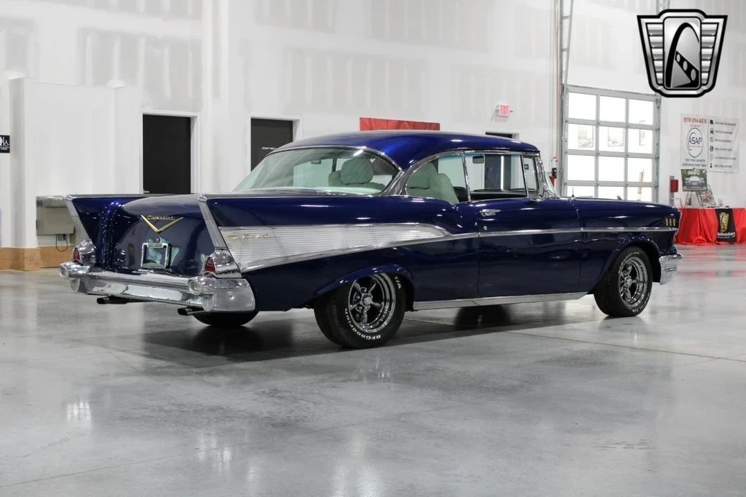 1957 Chevrolet Bel Air - Image 15 of 21
