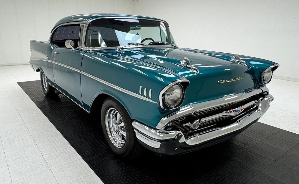 1957 Chevrolet Tri-Five Bel Air 2-Door Hardtop & Coupe - Image 7 of 31