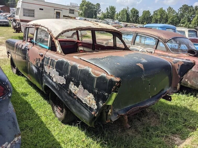 1957 Chevrolet Tri-Five Bel Air Sedan & Wagon - Image 8 of 17