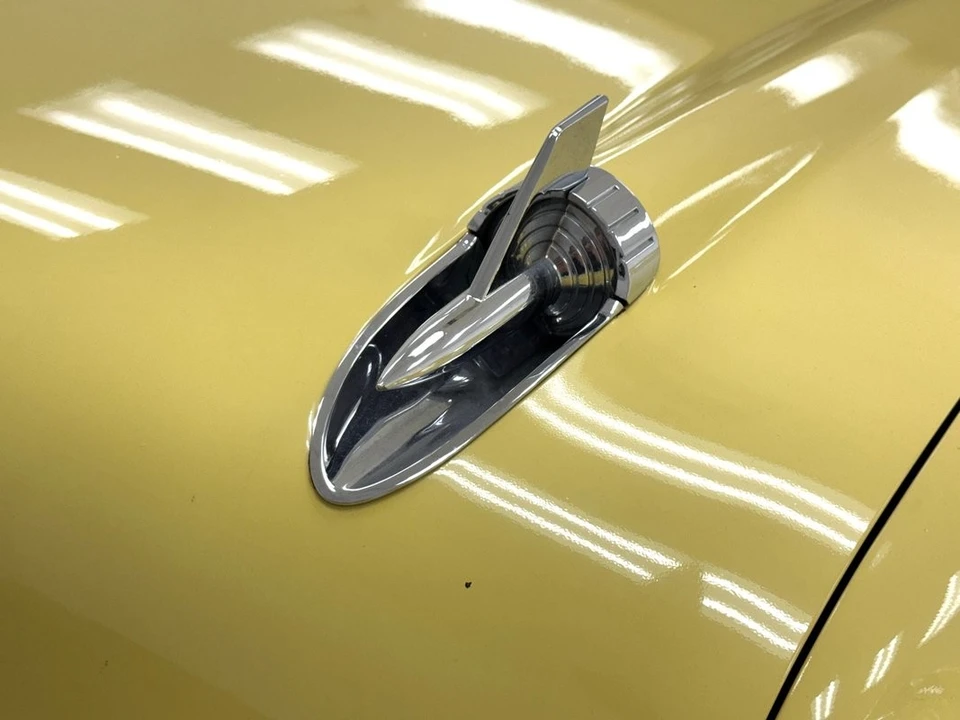 1957 Chevrolet Tri-Five Bel Air Sedan & Wagon - Image 11 of 31