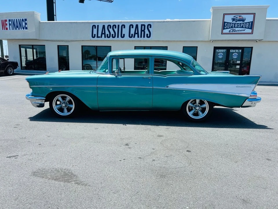 1957 Chevrolet Tri-Five Bel Air 2-Door Hardtop & Coupe - Image 2 of 31