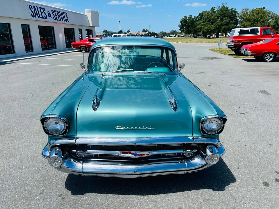 1957 Chevrolet Tri-Five Bel Air 2-Door Hardtop & Coupe - Image 9 of 31