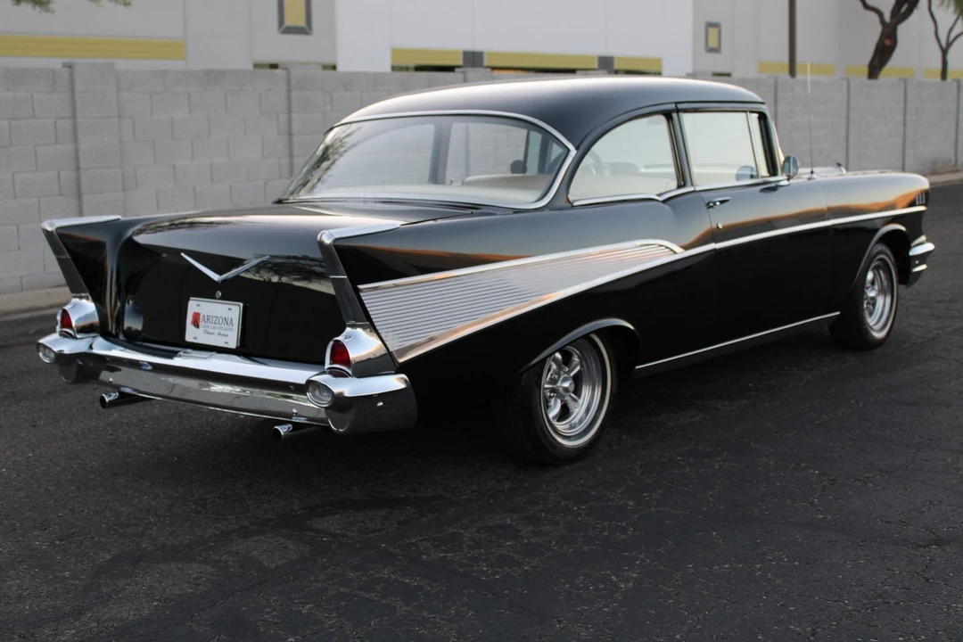 1957 Chevrolet Tri-Five Bel Air 2-Door Hardtop & Coupe - Image 4 of 31
