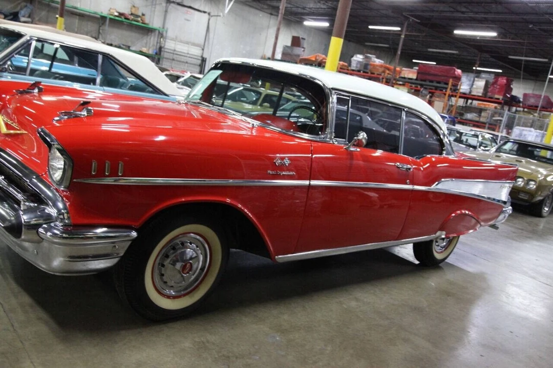 1957 Chevrolet Tri-Five Bel Air 2-Door Hardtop & Coupe - Image 4 of 31