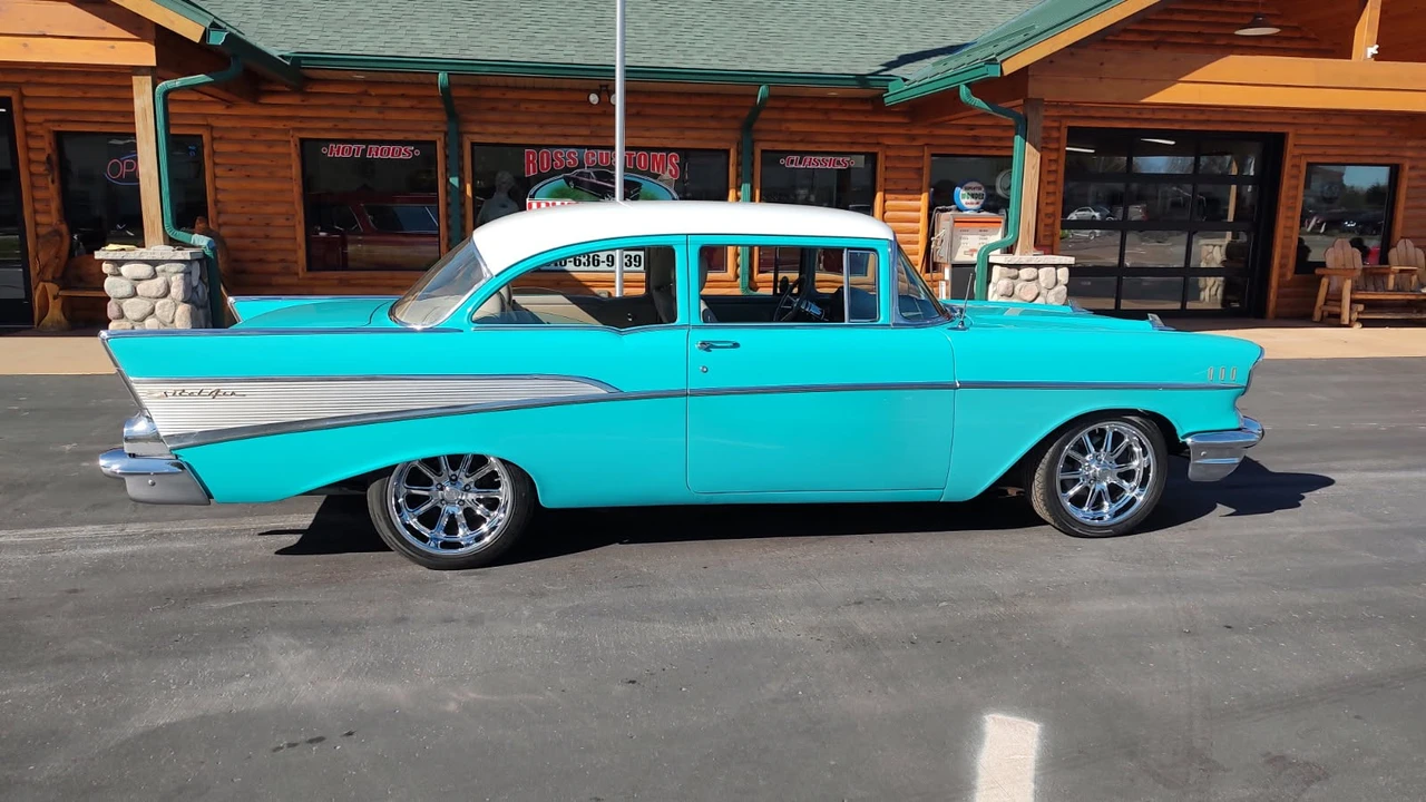 1957 Chevrolet Bel Air - Image 25 of 31