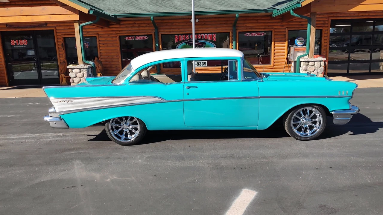 1957 Chevrolet Bel Air - Image 24 of 31