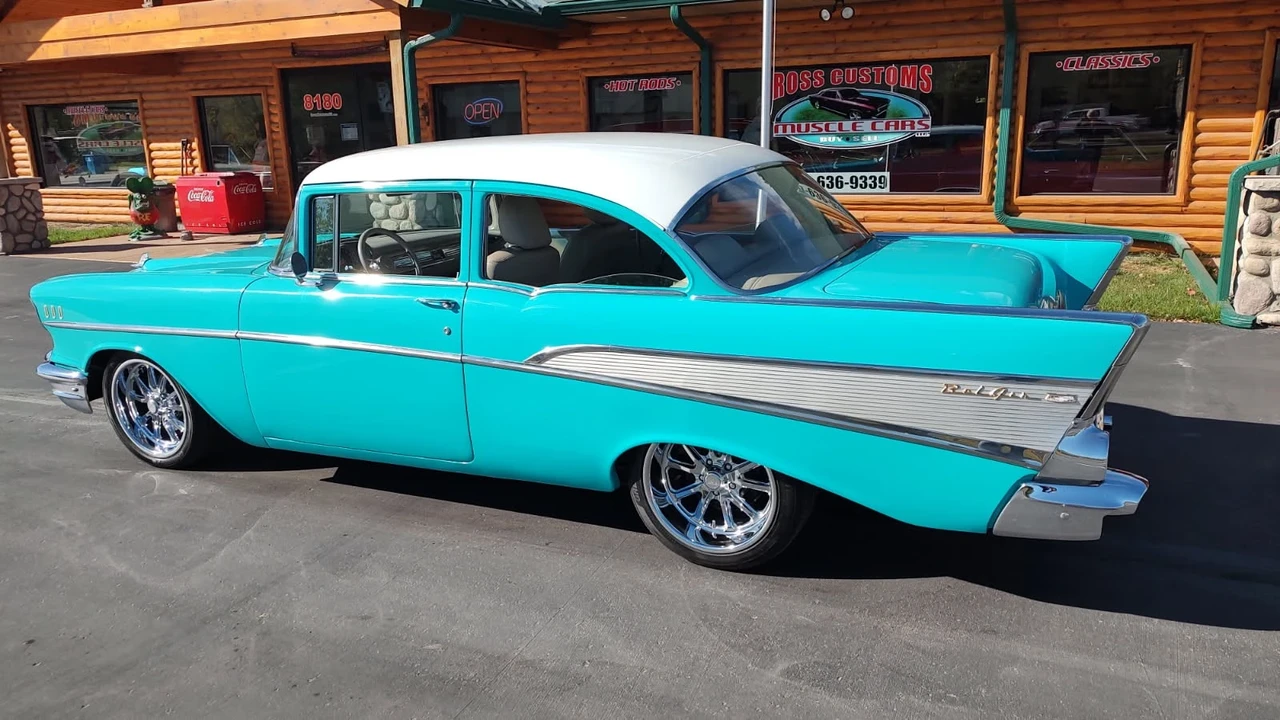 1957 Chevrolet Task Force - Image 18 of 21